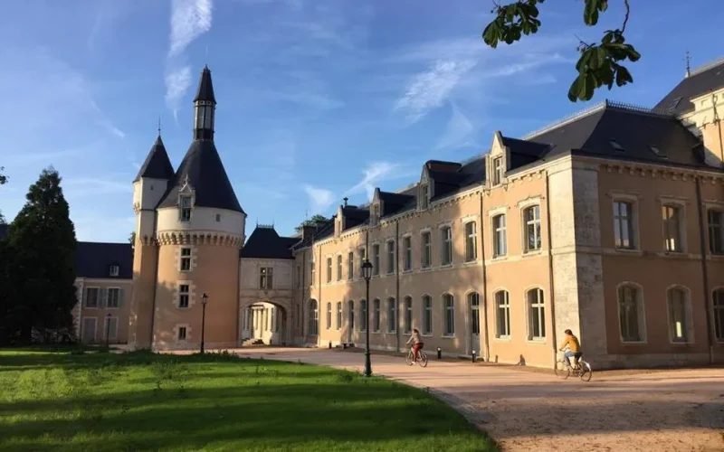 Balsan, parc et châteaux